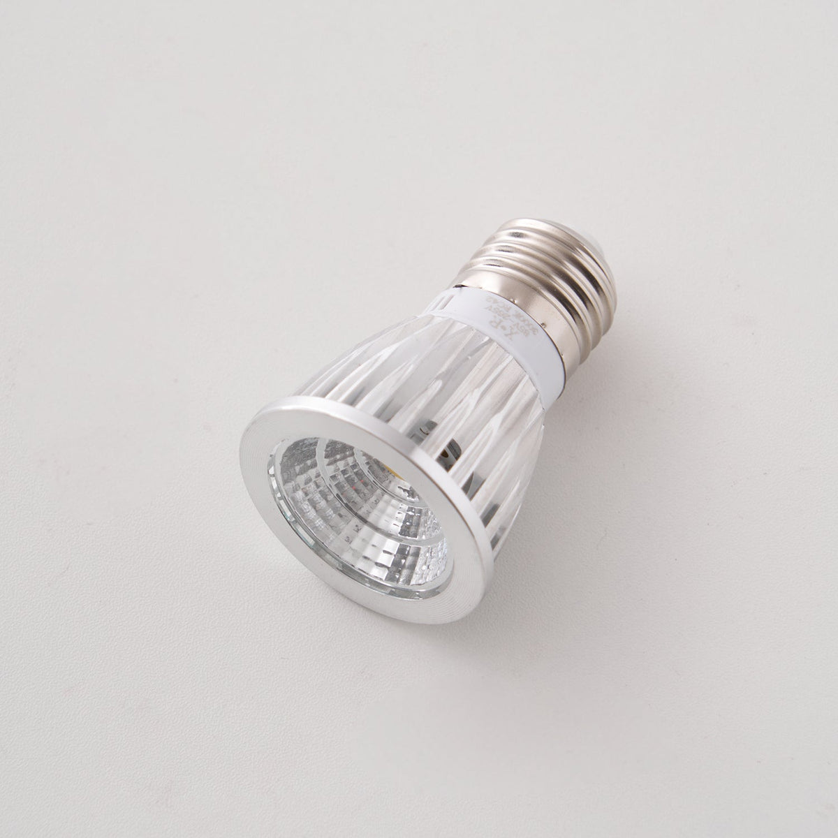 LED Light Bulbs – G4 / G9 / GU10 / E14 / E27 - Vakkerlight