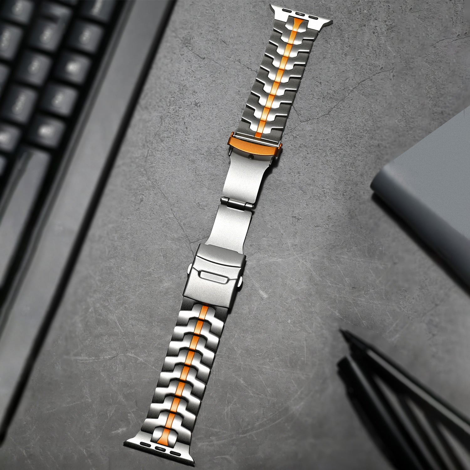Pasek ze stopu tytanu do Apple Watch