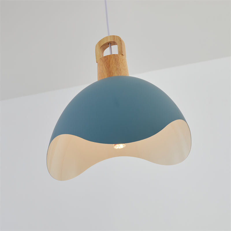 Suspension simple Valentina — abat-jour coloré, structure en bois et métal