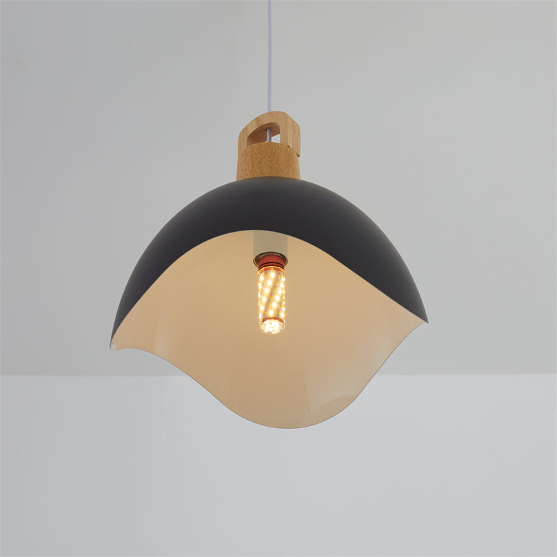 Suspension simple Valentina — abat-jour coloré, structure en bois et métal