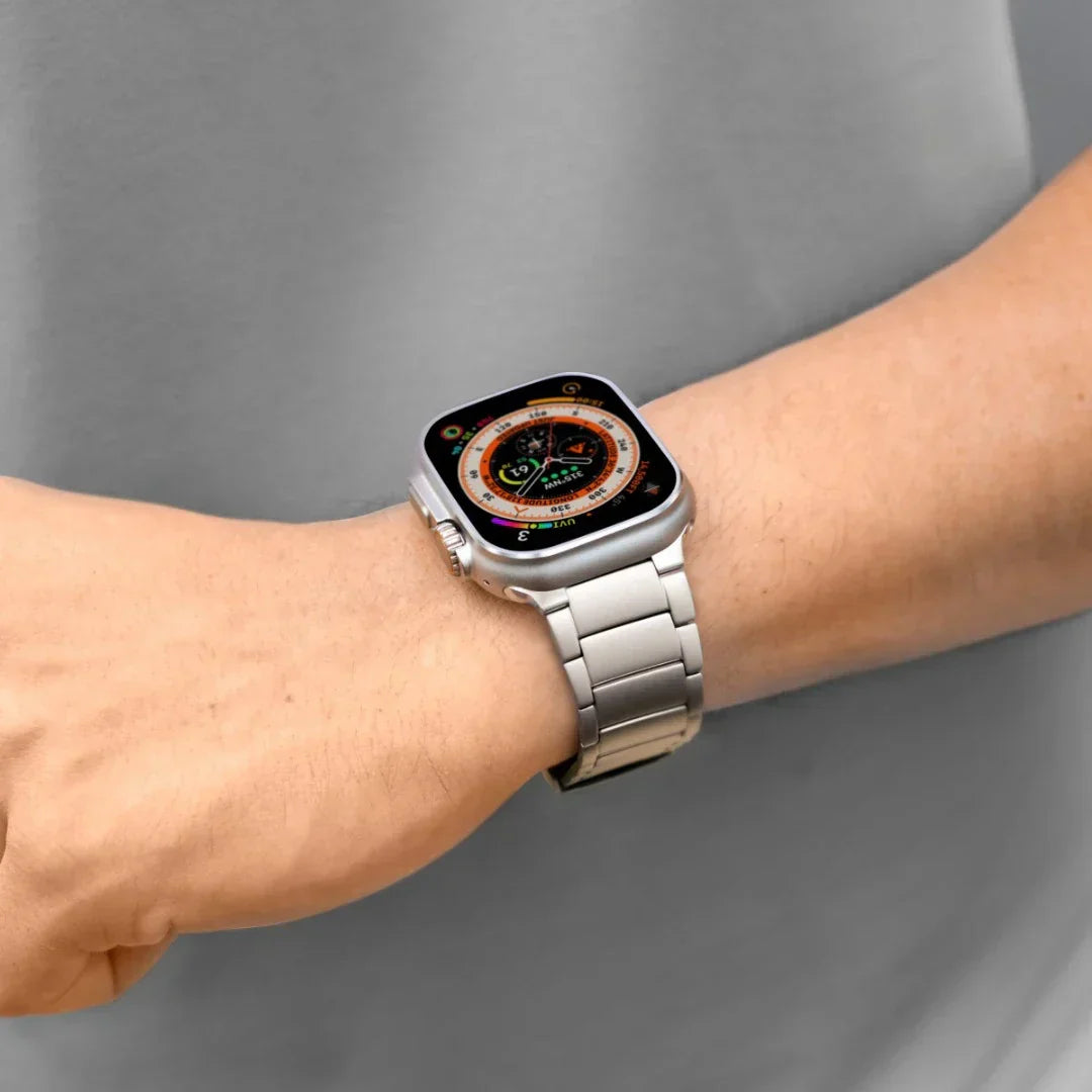 Titanový pásek pro Apple Watch