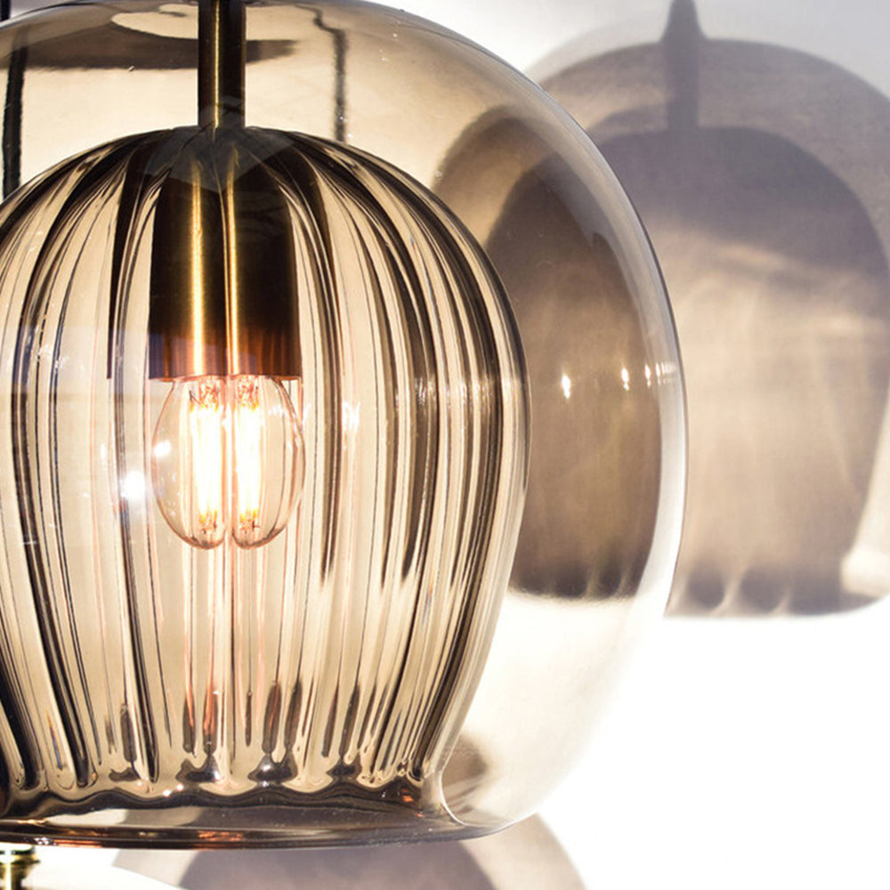 June hanglamp met transparante en amberkleurige glazen bol