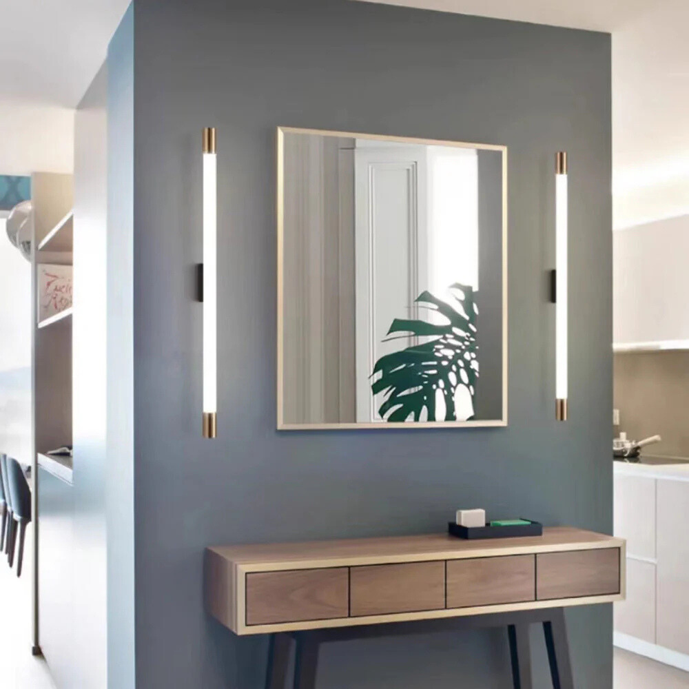 Arisha Modern Gold Vanity Wall Lamp — Mirror Front, Metal Frame