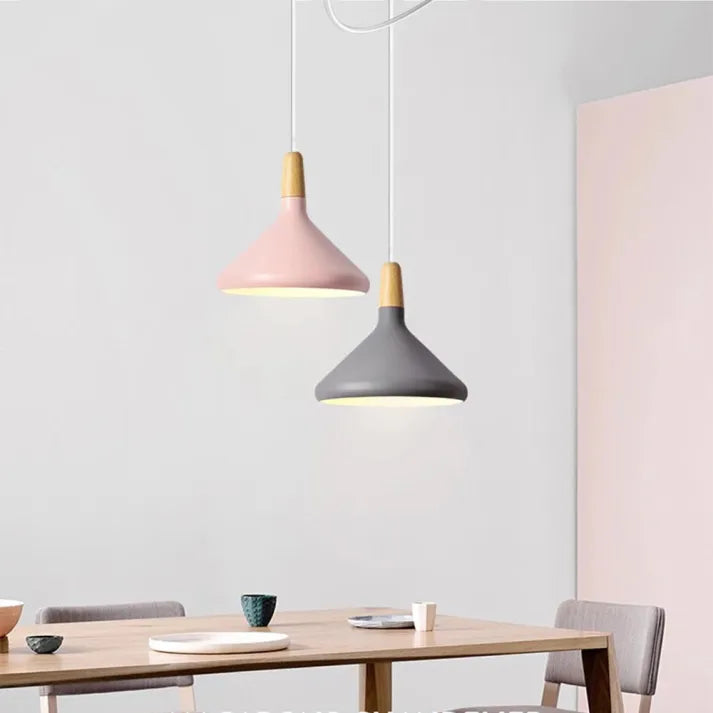 Macaron – Kartiomainen metallinen riippuvalaisin