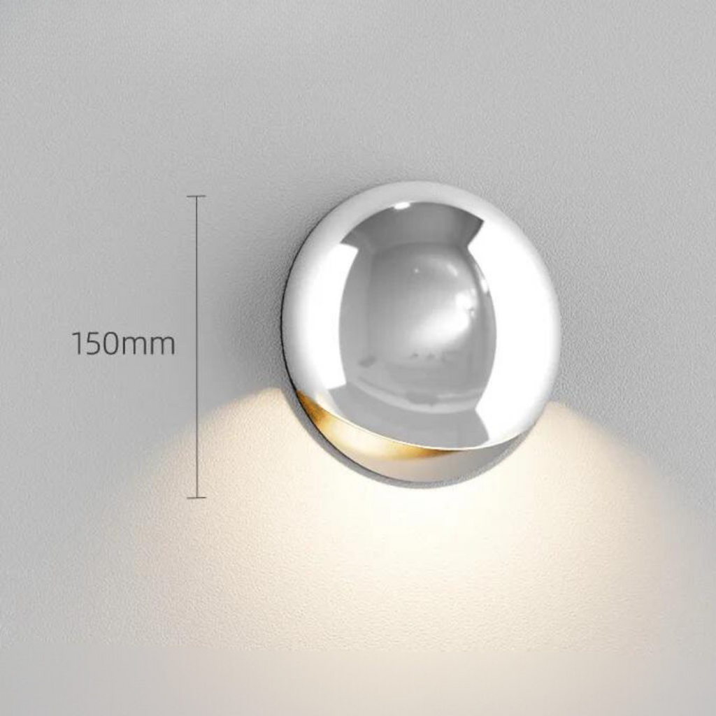 Koleksi Renée Sconce