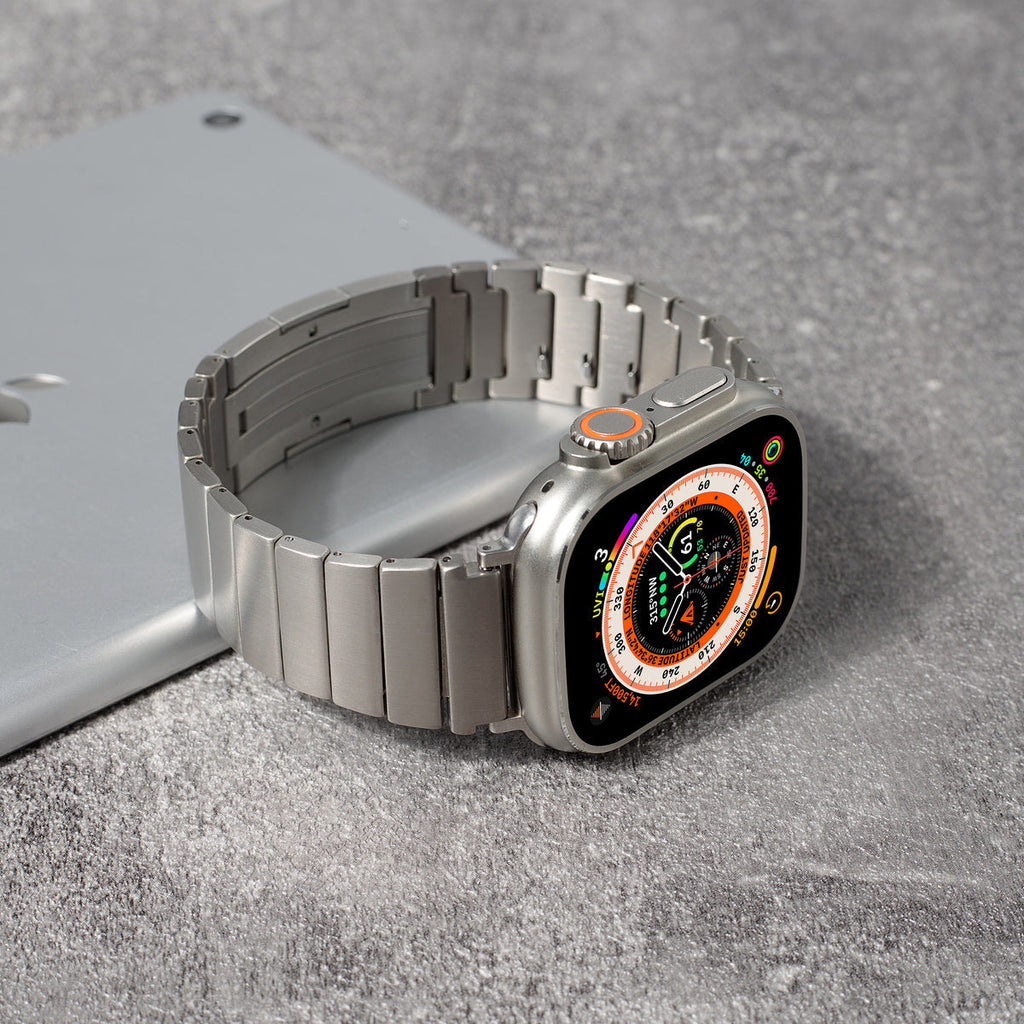 Titanyum Sürümü - Apple Watch Ultra Kayışı
