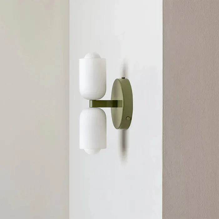 Applique LED moderna Valentina — luce calda cablata, finitura oro e nero