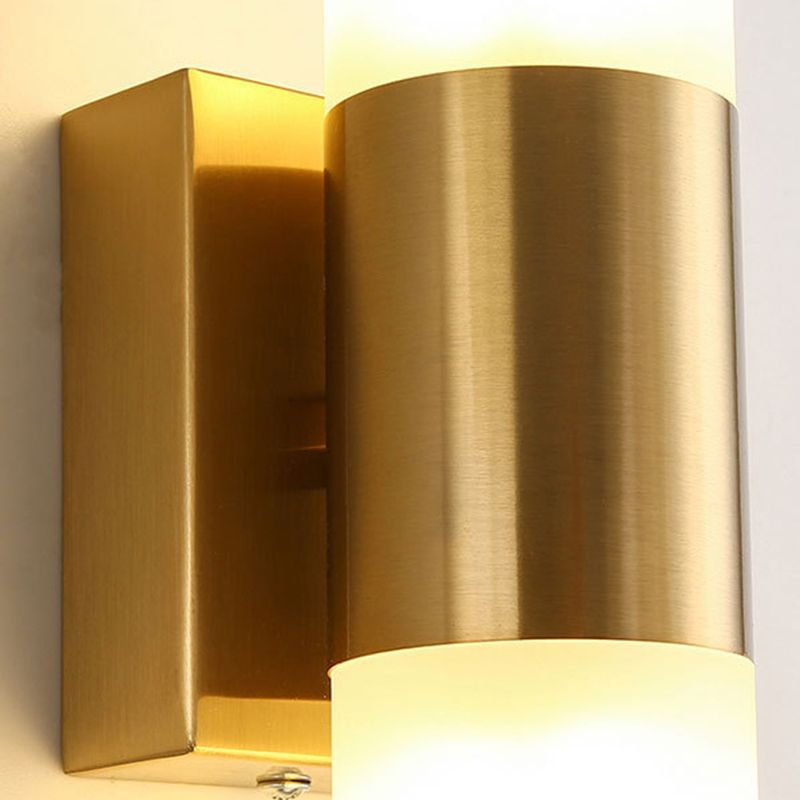 Arisha Double Head Vanity Wall Lamp — Modern Metal and Glass Construction, Black/Gold