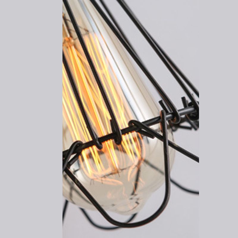 Industrialna lampa ścienna Alessio w formie latarni — metalowa rama, czarne i rdzawe wykończenie
