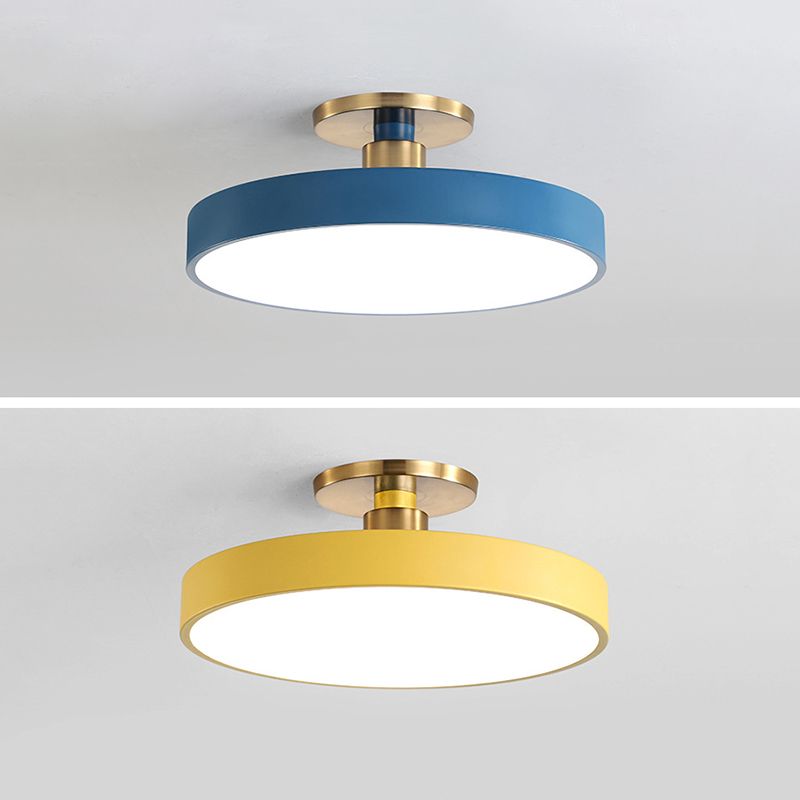 Nordycka minimalistyczna okrągła lampa sufitowa natynkowa