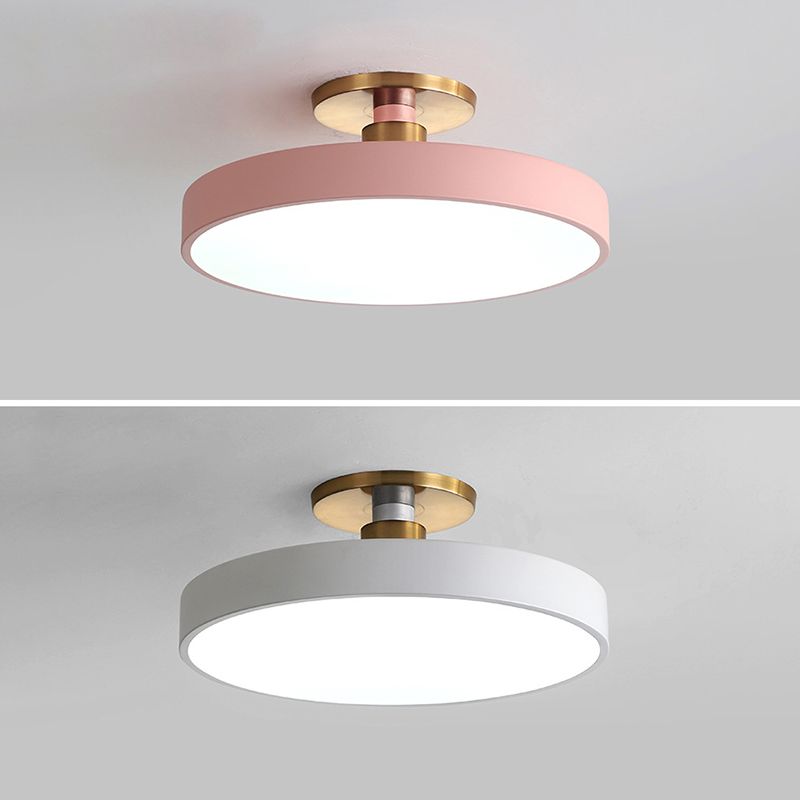 Nordycka minimalistyczna okrągła lampa sufitowa natynkowa