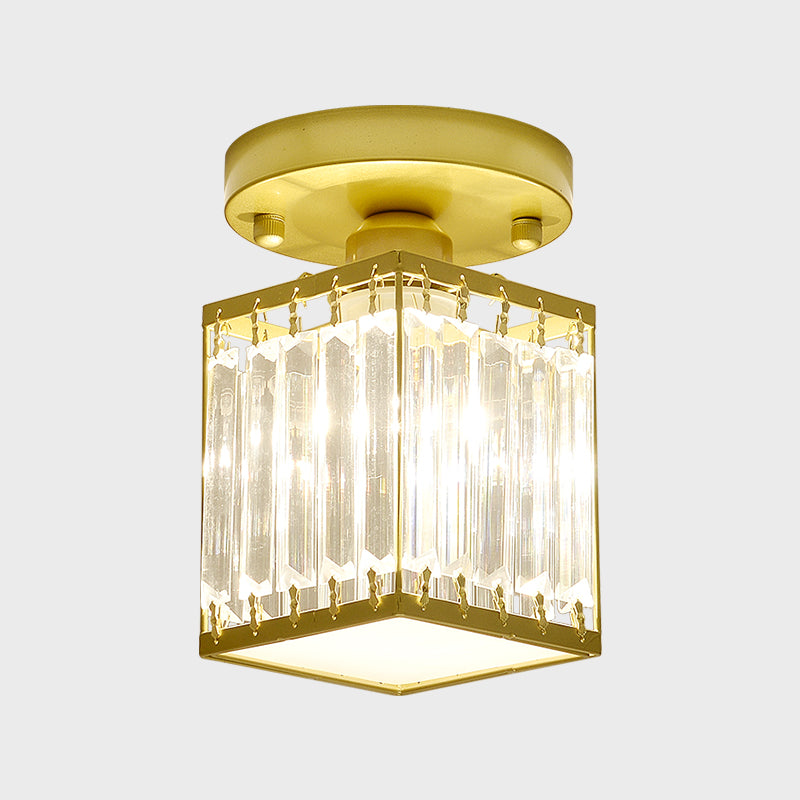 Liora | Chic Halvinfälld Lampa | Orntli