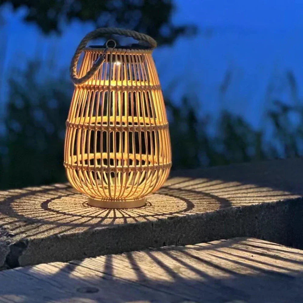 Lanterne tissée solaire Luna – Éclairage élégant intérieur et extérieur