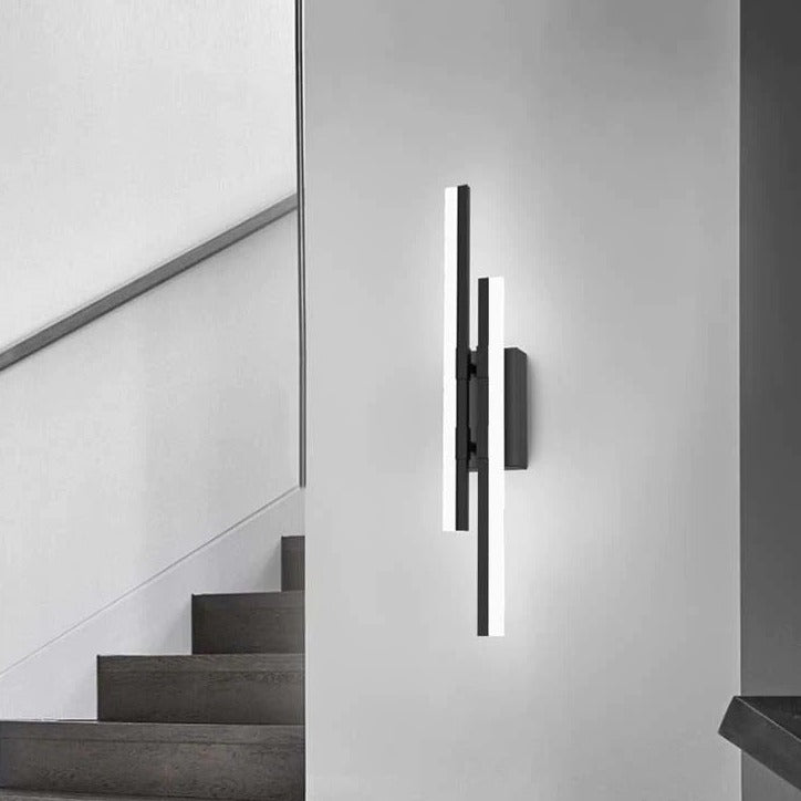 Moderne LED-væglampe – lange lyssprosser