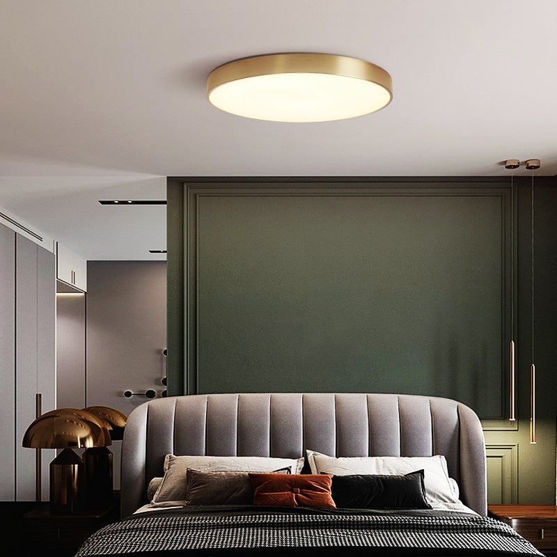 Arisha nordisk rund LED-taklampe i gull - 0.94-Inch slankt metalldesign