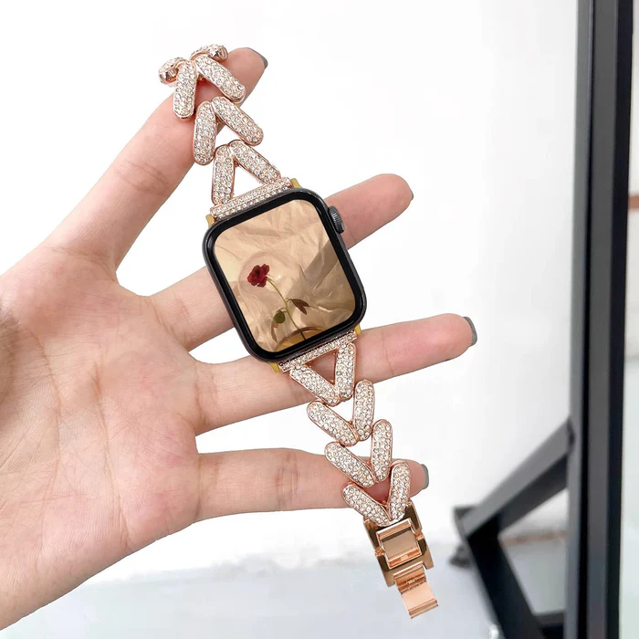 Luksusowa bransoletka w kształcie serca dla kobiet - paski do Apple Watch