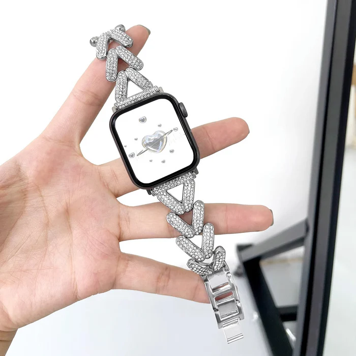 Luksusowa bransoletka w kształcie serca dla kobiet - paski do Apple Watch