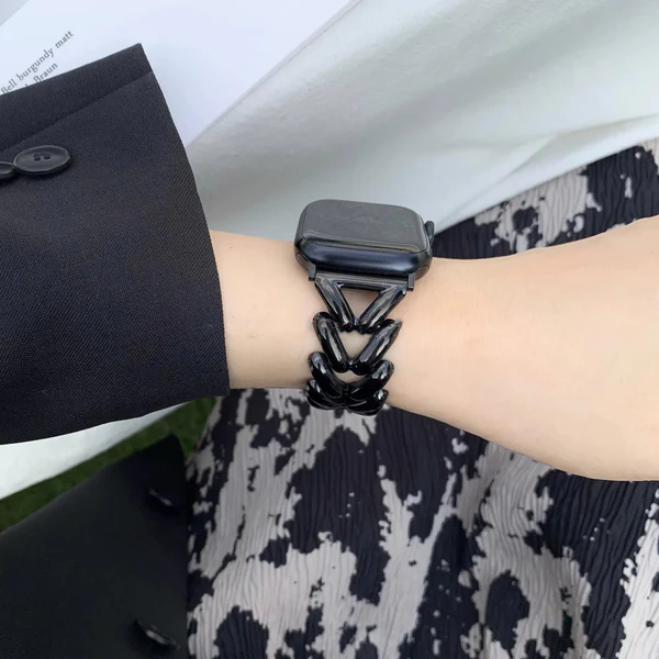 Luksusowa bransoletka w kształcie serca dla kobiet - paski do Apple Watch