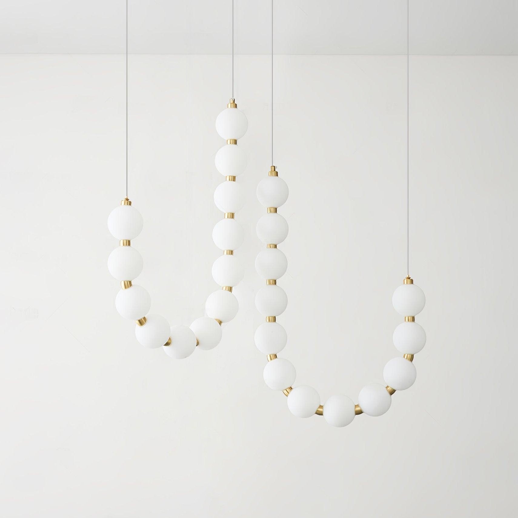 Acrylic Pearl Necklace Chandelier - Vakkerlight