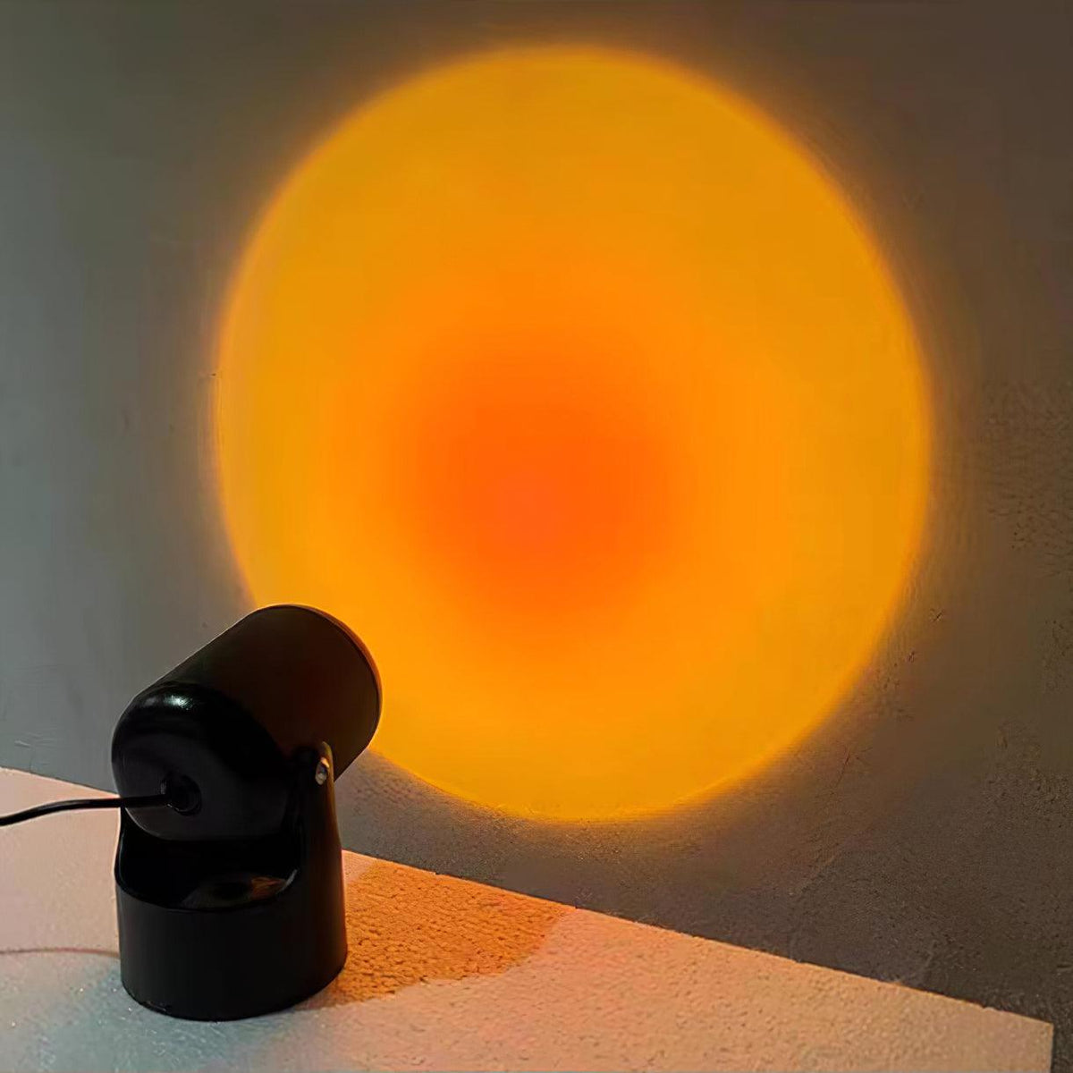 Compact LED Sunset Projection Light — Table Lamp