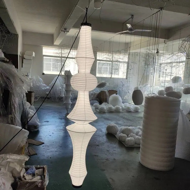 Nova Skulpturale Hängelampen mit japanischer minimalistischer Geometrie