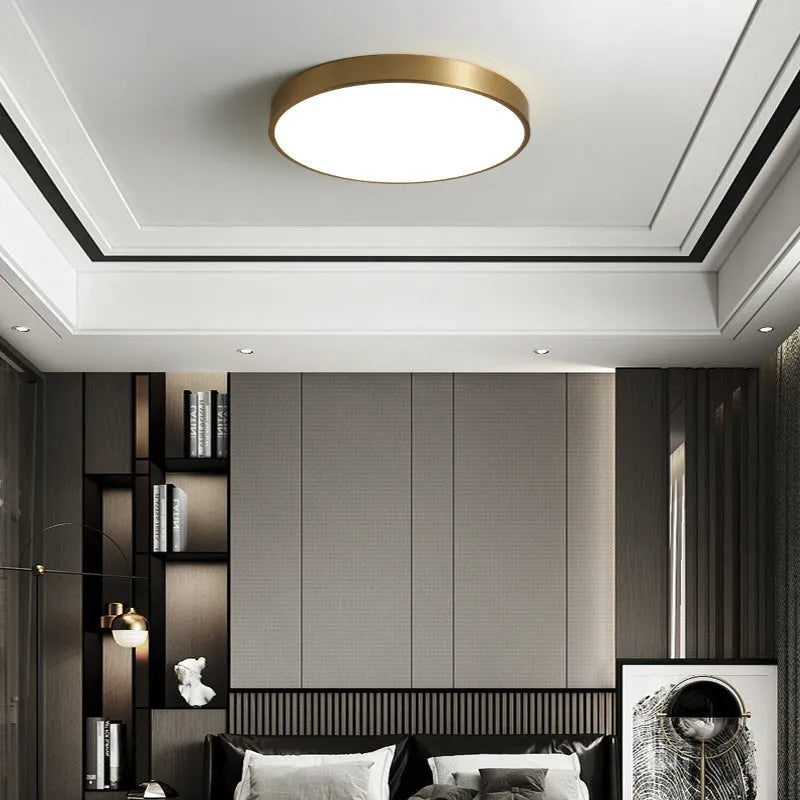 Arisha nordisk rund LED-taklampe i gull - 0.94-Inch slankt metalldesign