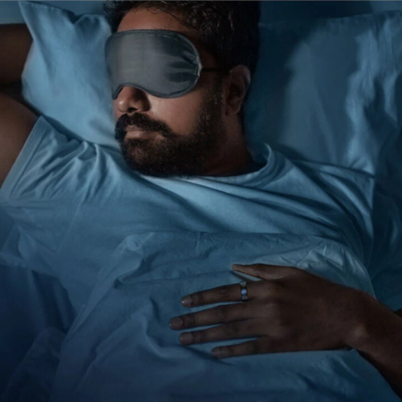 VelaCore | アスリート向けウェルネスモニター付きチタンリング | Orntli