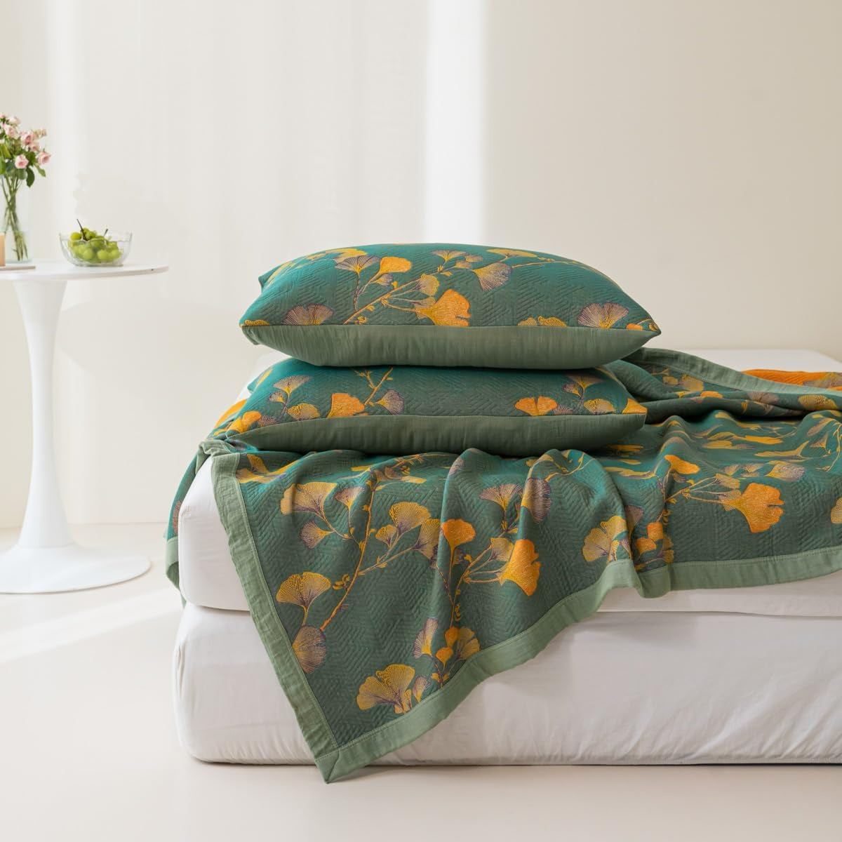 Ginkgo-Blätter Blumenmuster Wendebettüberwurf für Schlafzimmer