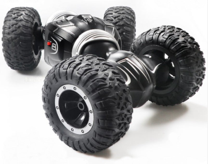 TrailNova 4WD 可充电特技越野遥控车 锂电池与真空轮胎