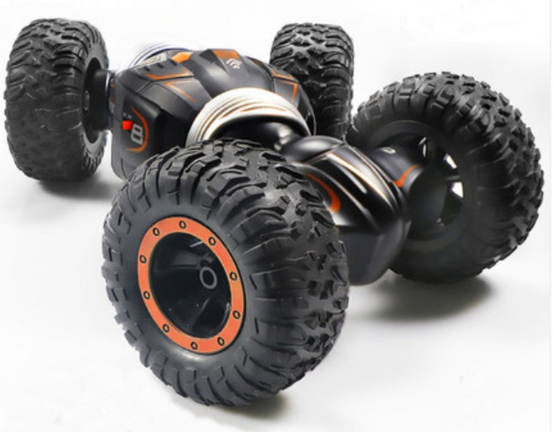 TrailNova 4WD 可充电特技越野遥控车 锂电池与真空轮胎