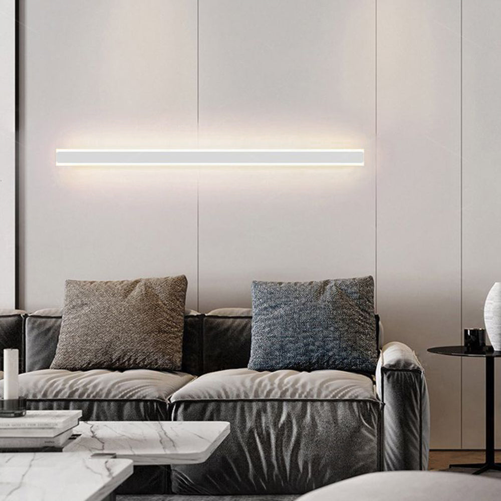 Applique murale linéaire en métal Gravo — minimaliste, câblée, or/noir/blanc