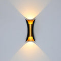 Applique murale LED extérieure incurvée Noxel — IP65, raccordement fixe