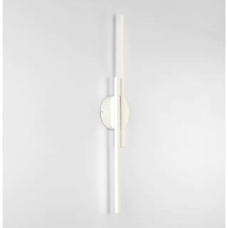 Applique murale LED Elgo - design nordique moderne en métal, formes linéaires et circulaires, noir/blanc