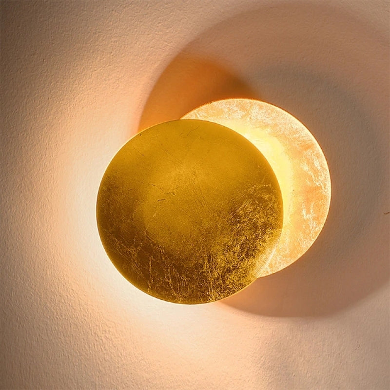Arisha Wandleuchte - runde Mondfinsternis-Form, modernes minimalistisches Design