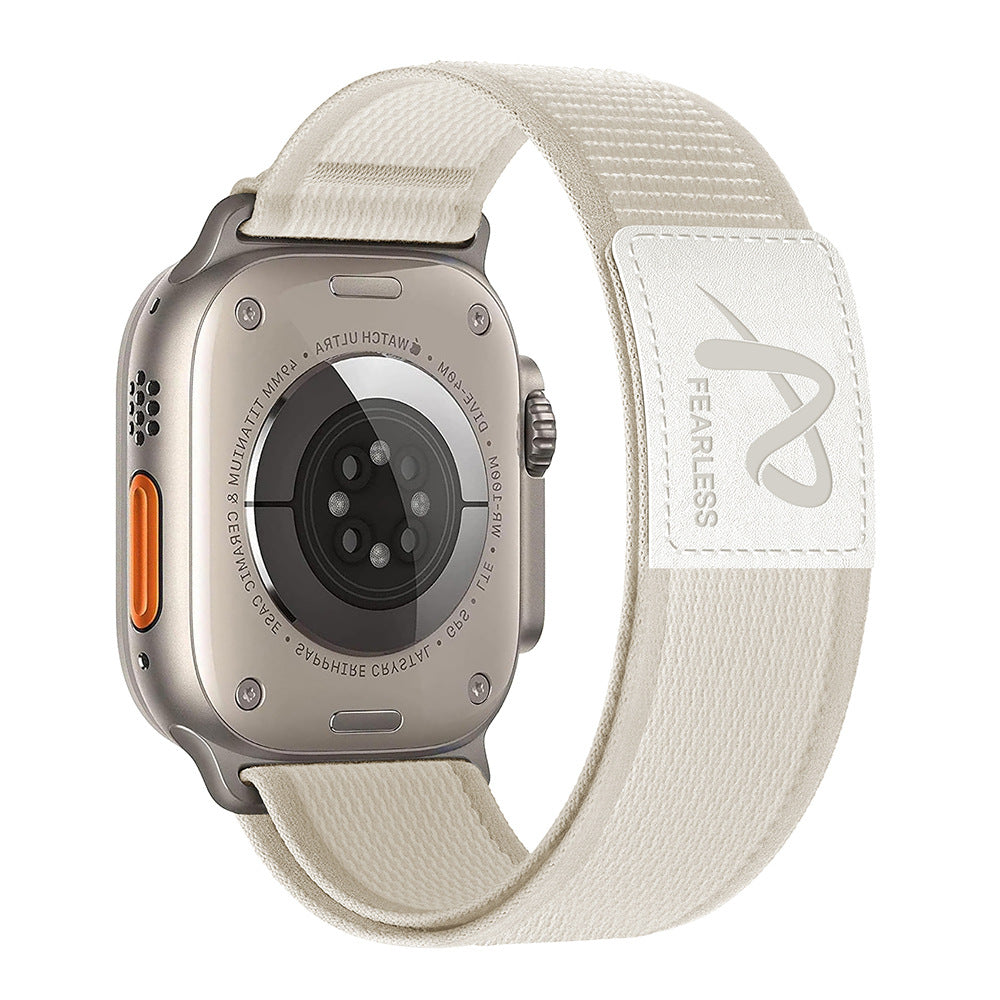 Kožený štítek Trail Loop nylonový pásek pro Apple Watch