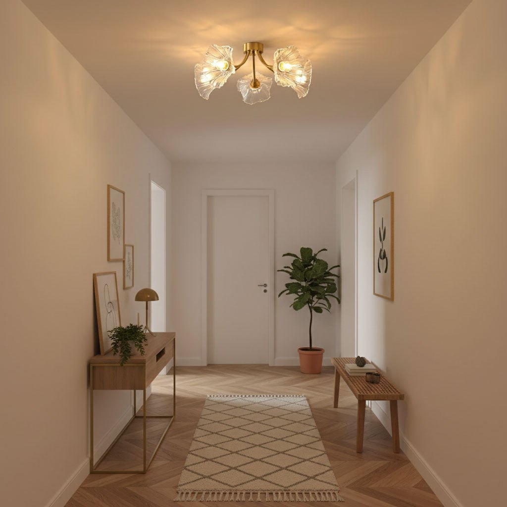 Lampada da soffitto Kalin in vetro a forma di fiore — Design contemporaneo