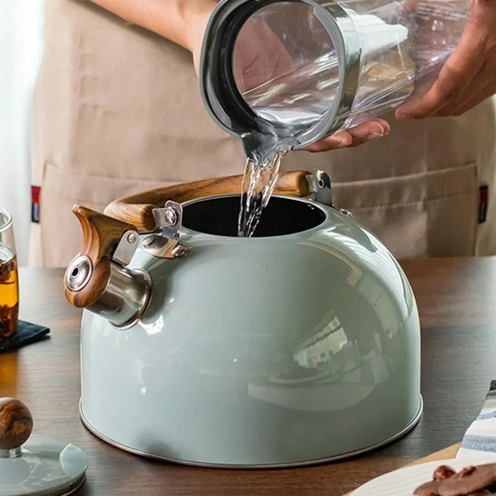 Rozsdamentes acél fütyülős vízforraló mindennapi otthoni konyhai használatra