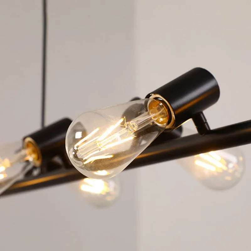 Epoch vintage LED-lysekrone — robust sort metalramme