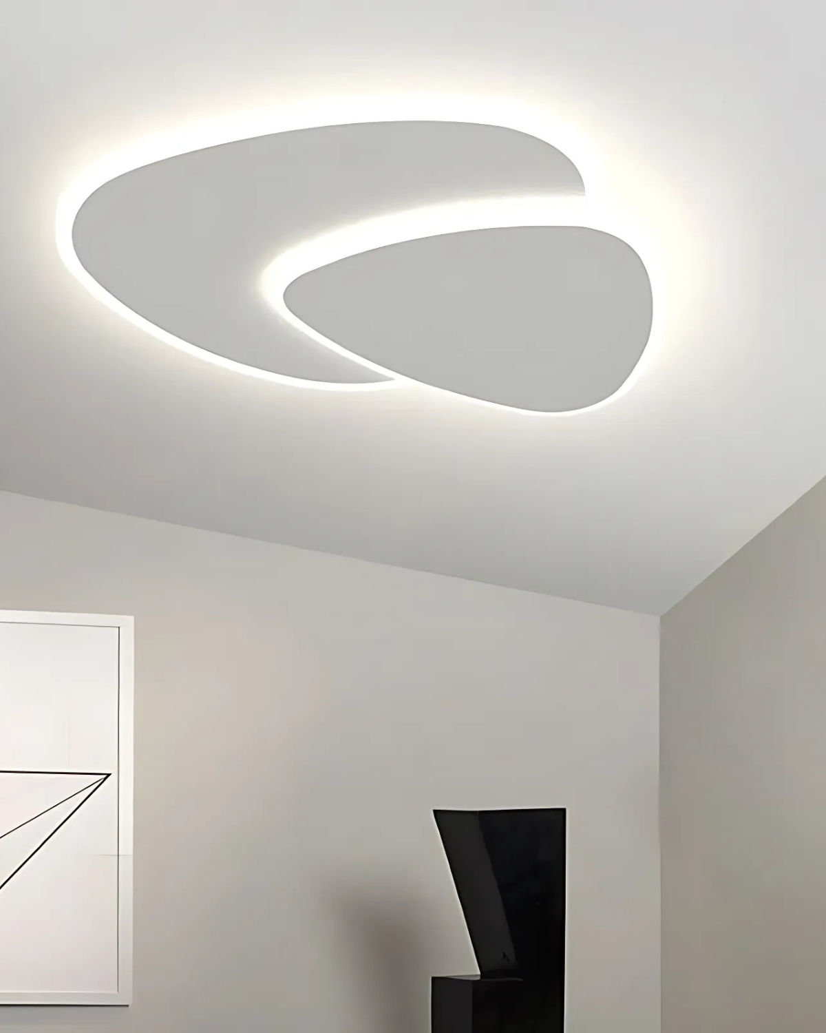 Valora | Modern LED Ceiling Light for Minimalist Interiors | Orntli