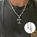 Collier pendentif croix gothique Nocturne Crest pour un style audacieux au quotidien