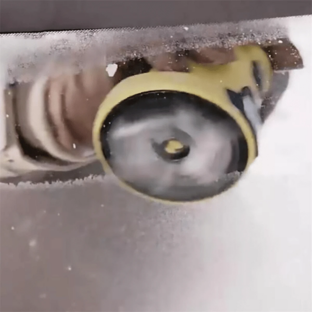 Electric Heated Ice Scraper for Windshields of Your Car