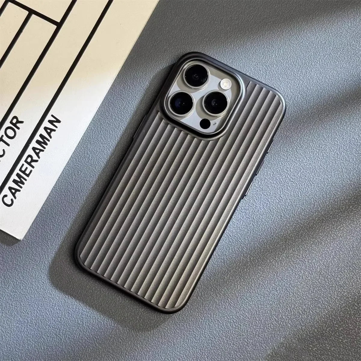 NovaGuard Titanium Shield Pro iPhone Hülle Edition Serie