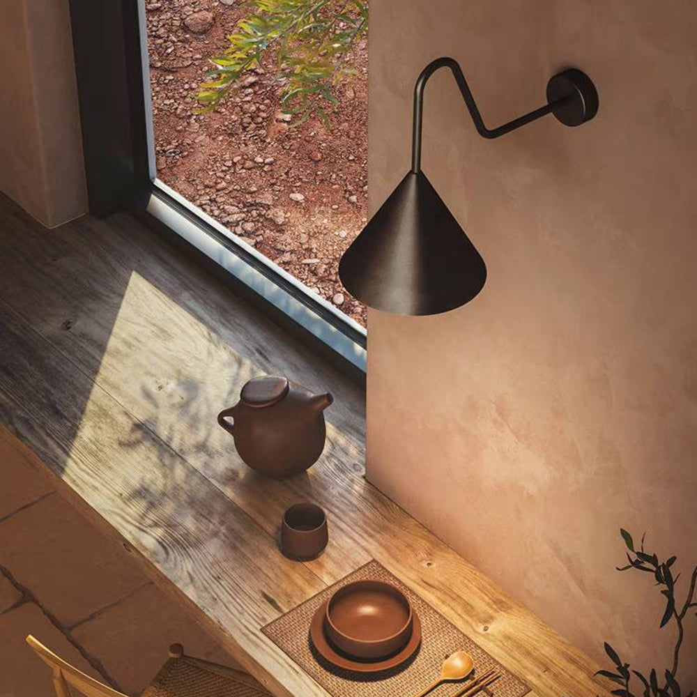 Ray Modern Minimalist Cone Metal Outdoor Waterproof Wall Lamp，Black/Gold - Neutralighting