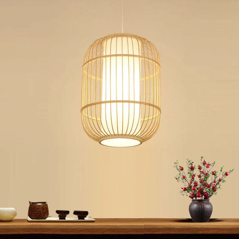 Suspension Kuro en rotin tressé à la main — Plafonnier vintage en bambou