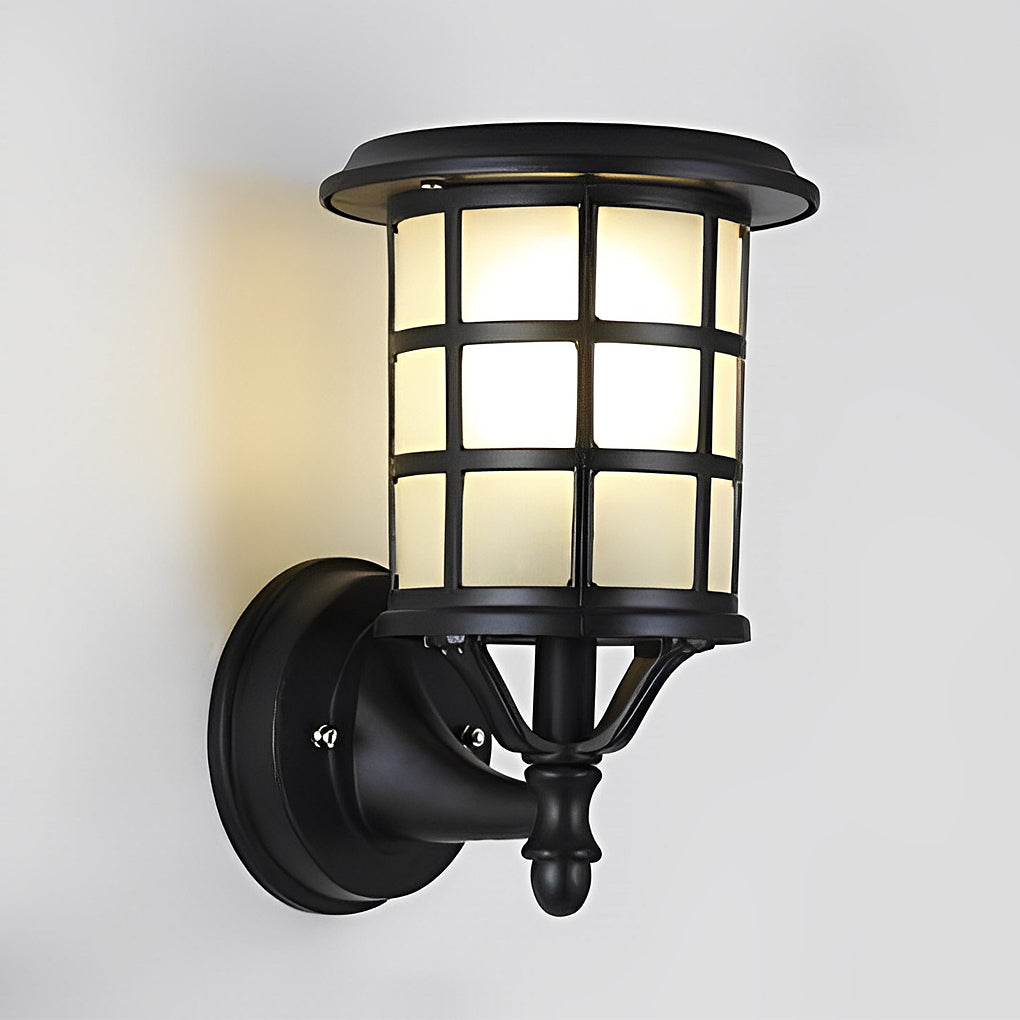Lancelot Round Outdoor Wall Lamp — Vintage European Sconce