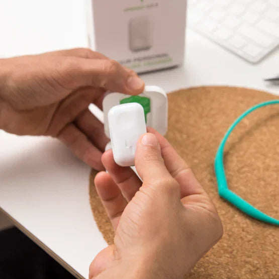 Smart Posture Trainer – Gentle Vibration Alerts, App Tracking, 12-Day Battery