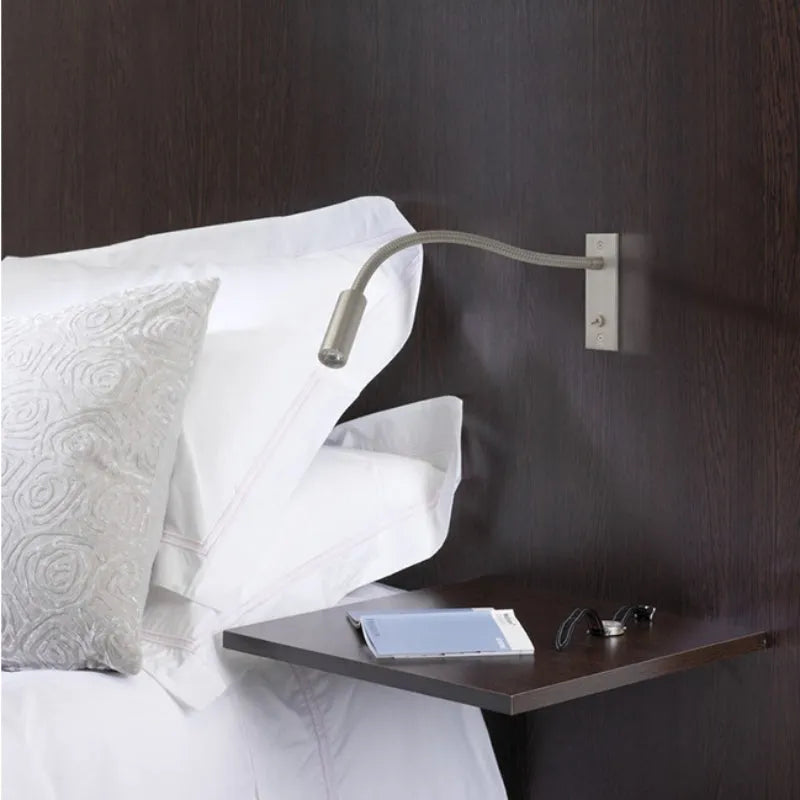 Vynex Ayarlanabilir Duvar Lambası — Minimalist Okuma Spotu, LED Ampul, Sıcak Işık