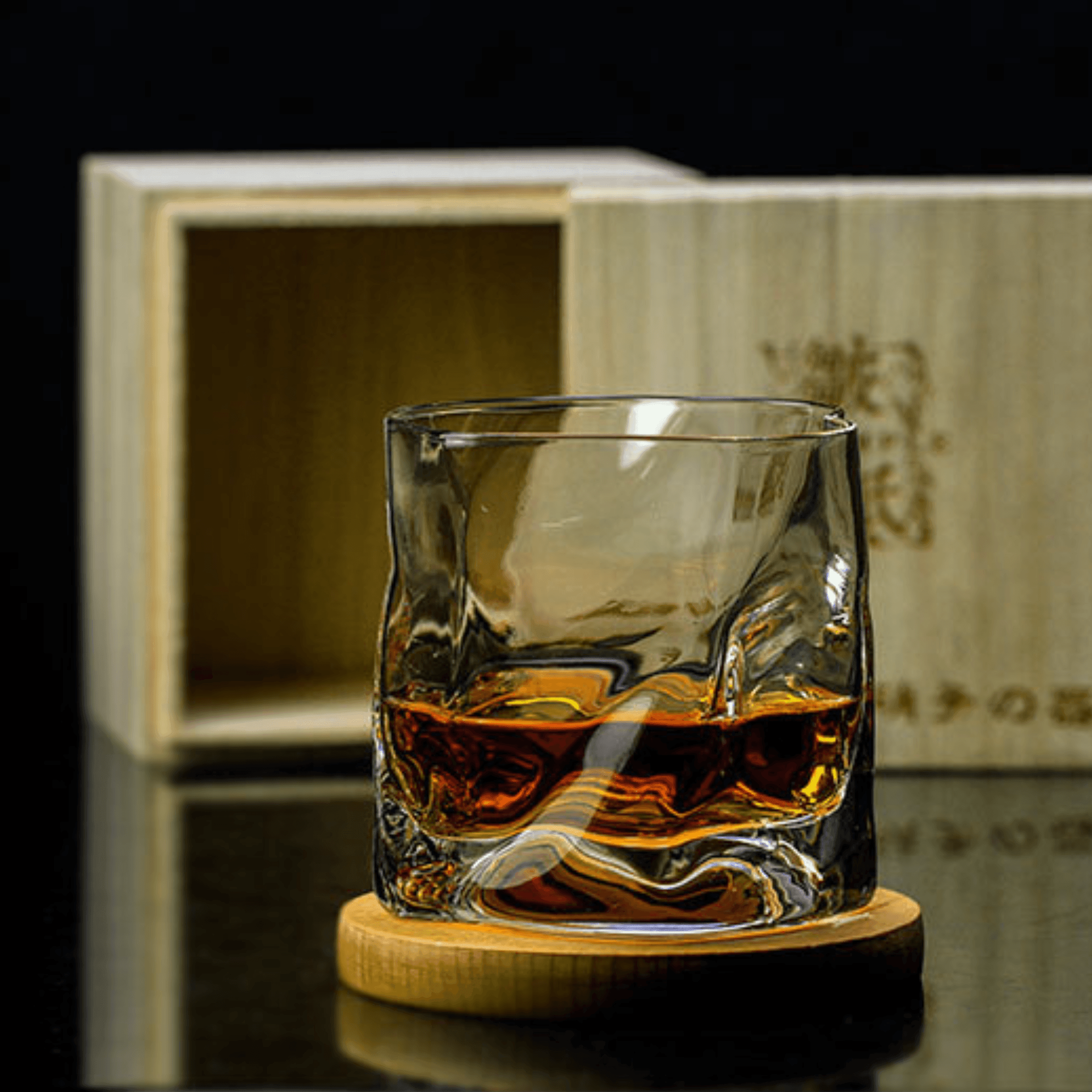 Japán Edo Kiriko gyűrött testű whisky pohár