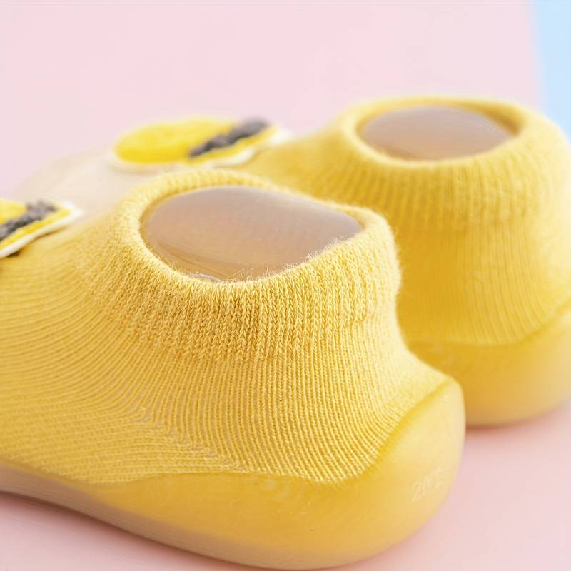 Fruity barfotsneakers for barn