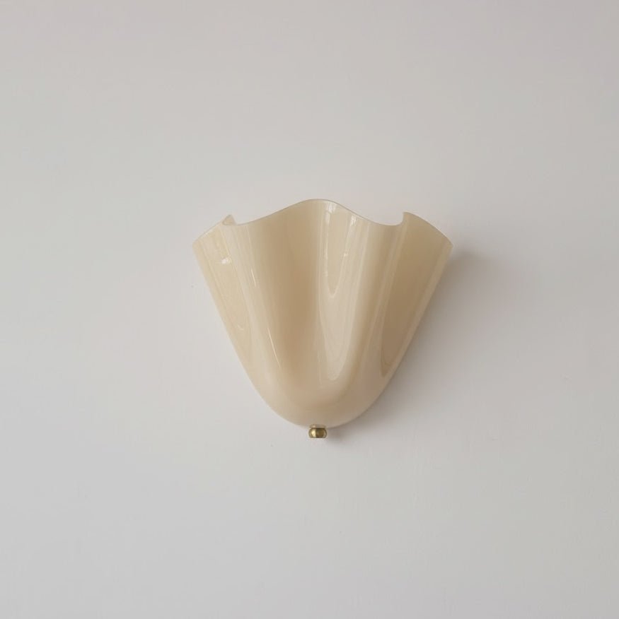 Petalia VKL-1012 Wall Light — 11×10×5.1 Inches